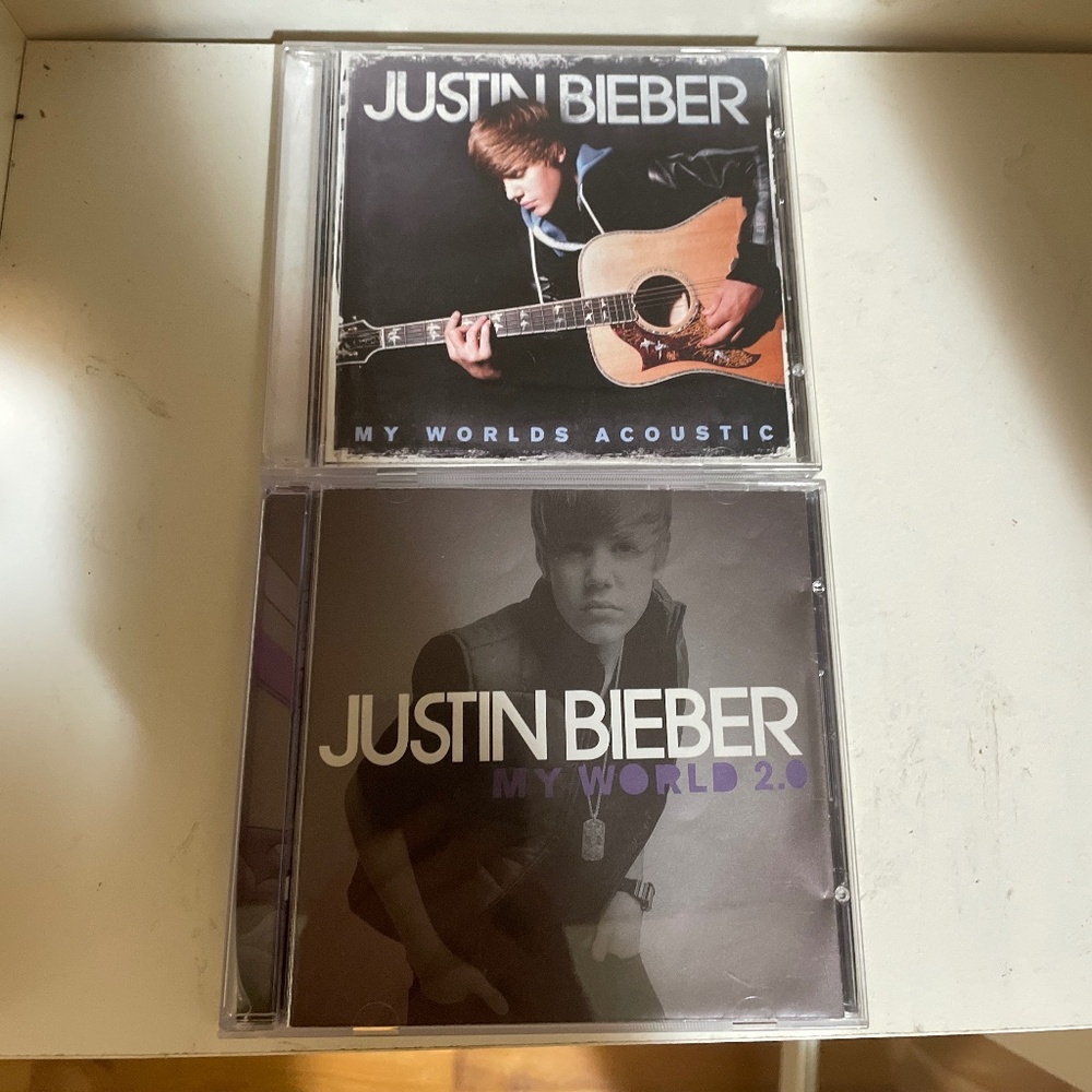 3 Justin Bieber CDs